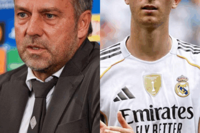 “Prefiero sentarme en el banquillo toda la temporada antes que jugar con él. Jugar con él arruinaría mi carrera!” Huijsen no dudó en atacar directamente al jugador del Barça, con quien juega en la selección nacional de España, poniendo al entrenador principal de la selección, Luis de la Fuente, en una situación complicada.