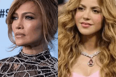 “NO LO RESPETO PORQUE ES ESPAÑOL”. Jennifer Lopez conmocionó al mundo al criticar públicamente a Shakira en una rueda de prensa donde anunciaba su nombramiento como embajadora global de la marca de joyería Zen Diamond. “Los fans hispanos están adorando a una bestia…”, dijo Lopez. Esta dura declaración provocó un acalorado debate a nivel mundial, pero la reacción de Shakira dejó atónitos a sus seguidores. Menos de 30 minutos después, Shakira publicó un breve comentario de apenas cinco palabras, recibiendo una ovación atronadora. Lopez quedó avergonzada y solo pudo inclinar la cabeza.