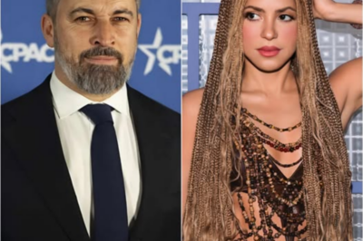 “¡USTED ES EL VERDADERO TRAIDOR A LA NACIÓN!” Shakira sorprendió a todos cuando respondió directamente en televisión a Santiago Abascal después de que él la llamara “TRAIDORA” por realizar una gira en México y la acusara de colaborar con el gobierno de ese país para obtener beneficios personales. Minutos después, cuando Abascal intentó contraatacar, recibió una respuesta firme y directa que dejó a todo el estudio en completo silencio, obligándolo a retroceder y volver a su asiento. El público estalló en aplausos, no para el político, sino para Shakira, quien con solo 15 palabras transformó un acalorado debate en una demostración de calma, claridad y convicción inquebrantable. Toda la historia.